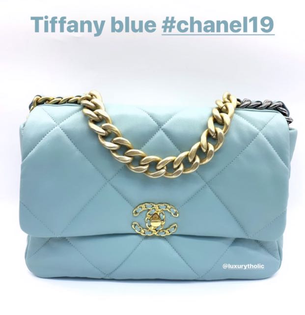 Chanel 19 deals bag tiffany blue