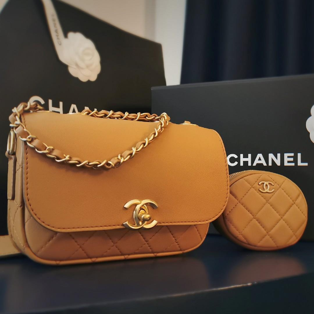 Chanel flap bag and coin purse deals