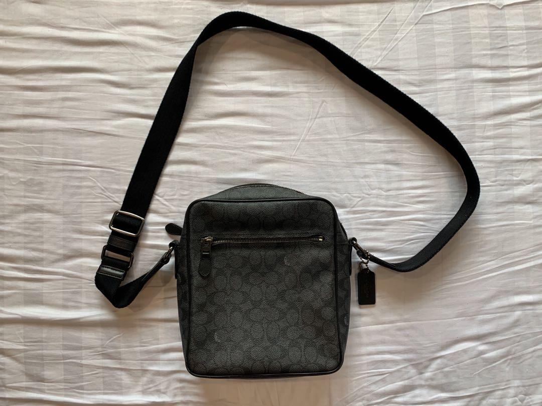 Coach Metropolitan Flight Bag Men s Fashion Bags Sling Bags on Carousell