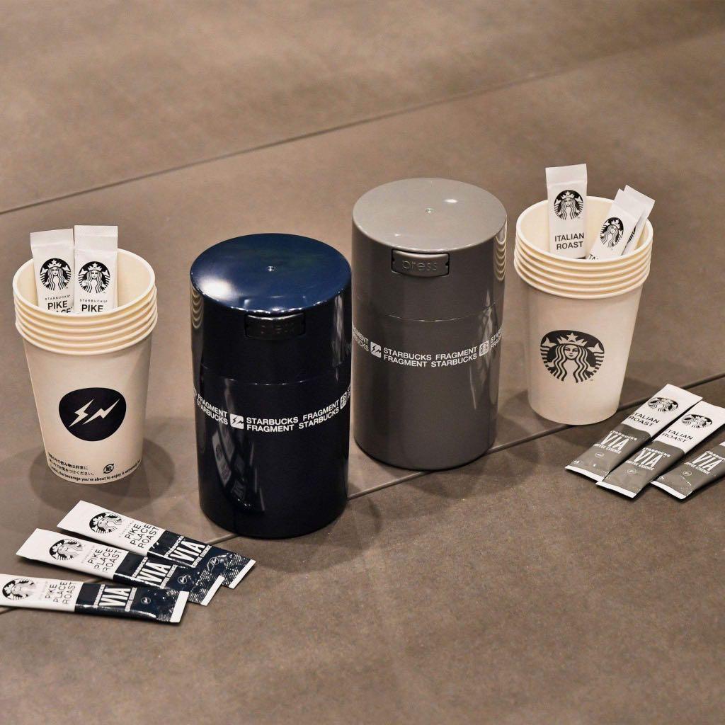 スターバックスカード フラグメント フラワー アンダーカバー ソリッドグレー ソフネット UE