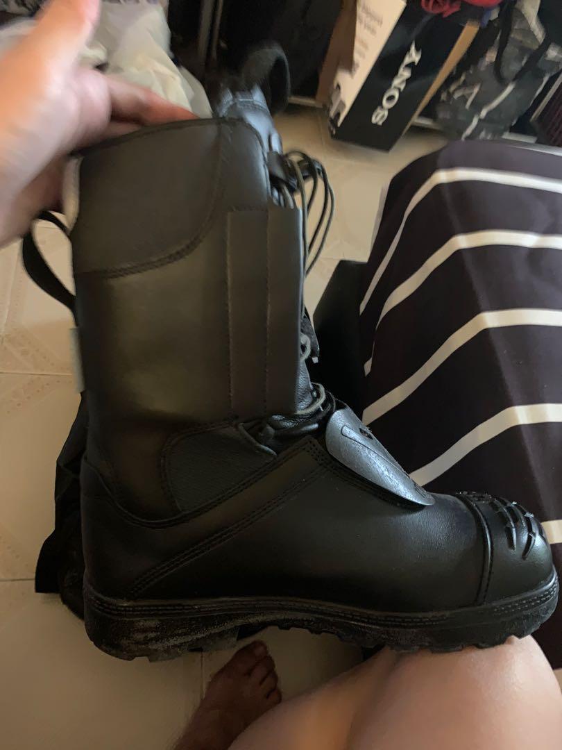 Haix USAR Boots Men s Fashion Footwear Boots on Carousell