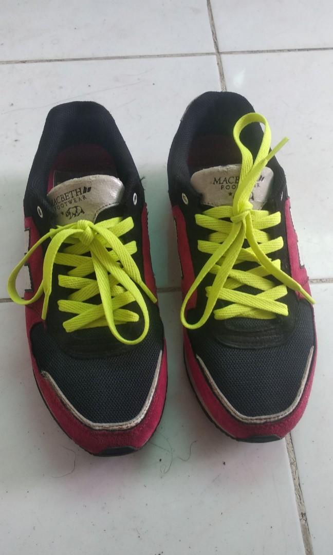Macbeth Fischer Red Black Neon Era Tom Fesyen Pria Sepatu Sneakers Di Carousell