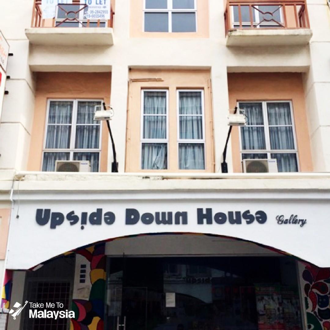 Melaka Upside Down House Malacca Travel Overseas Attractions On Carousell