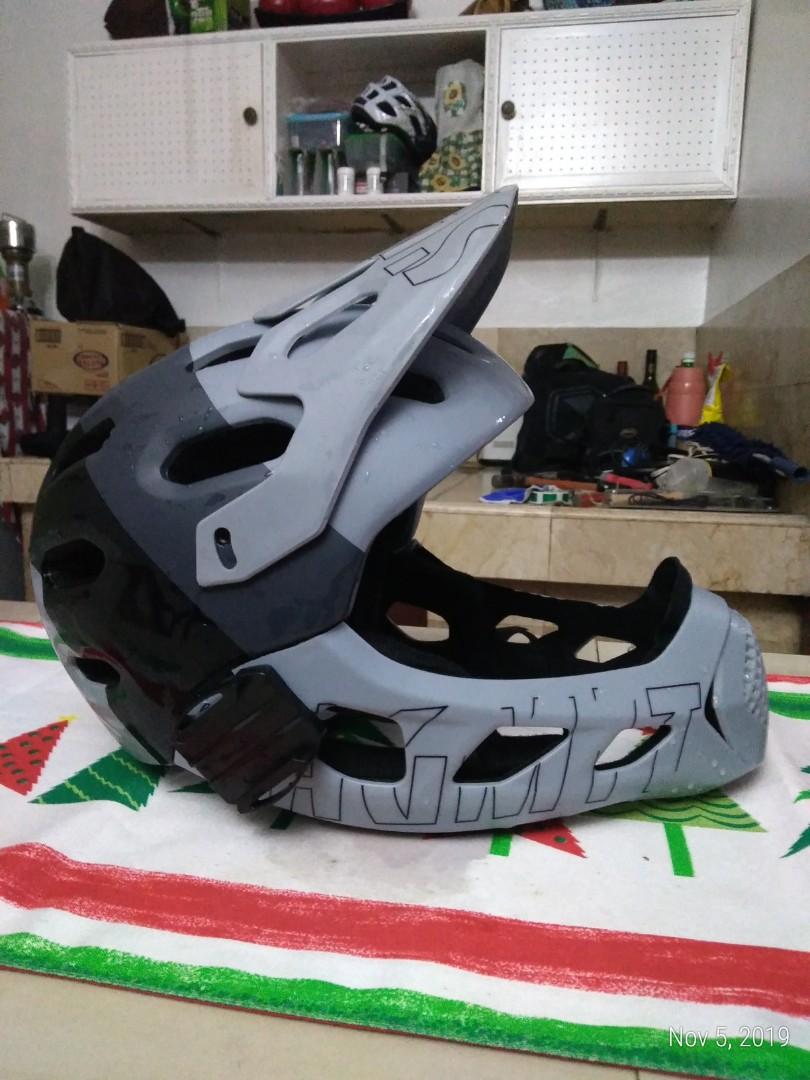 Sagmit full face helmet clearance