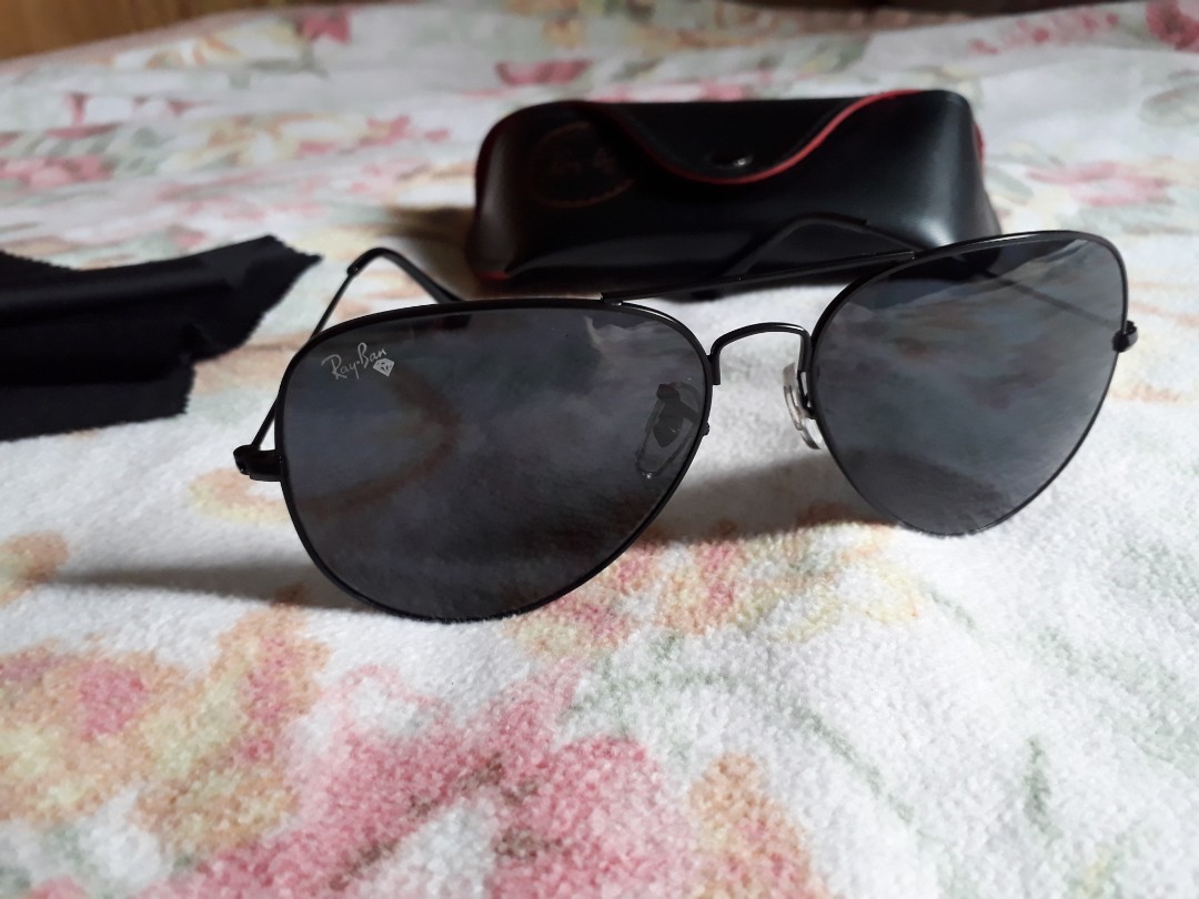 Ray Ban (GOOD AS NEW) Original Black Aviator L 3026 made in Italy, Men's  Fashion, Watches & Accessories, Sunglasses & Eyewear on Carousell