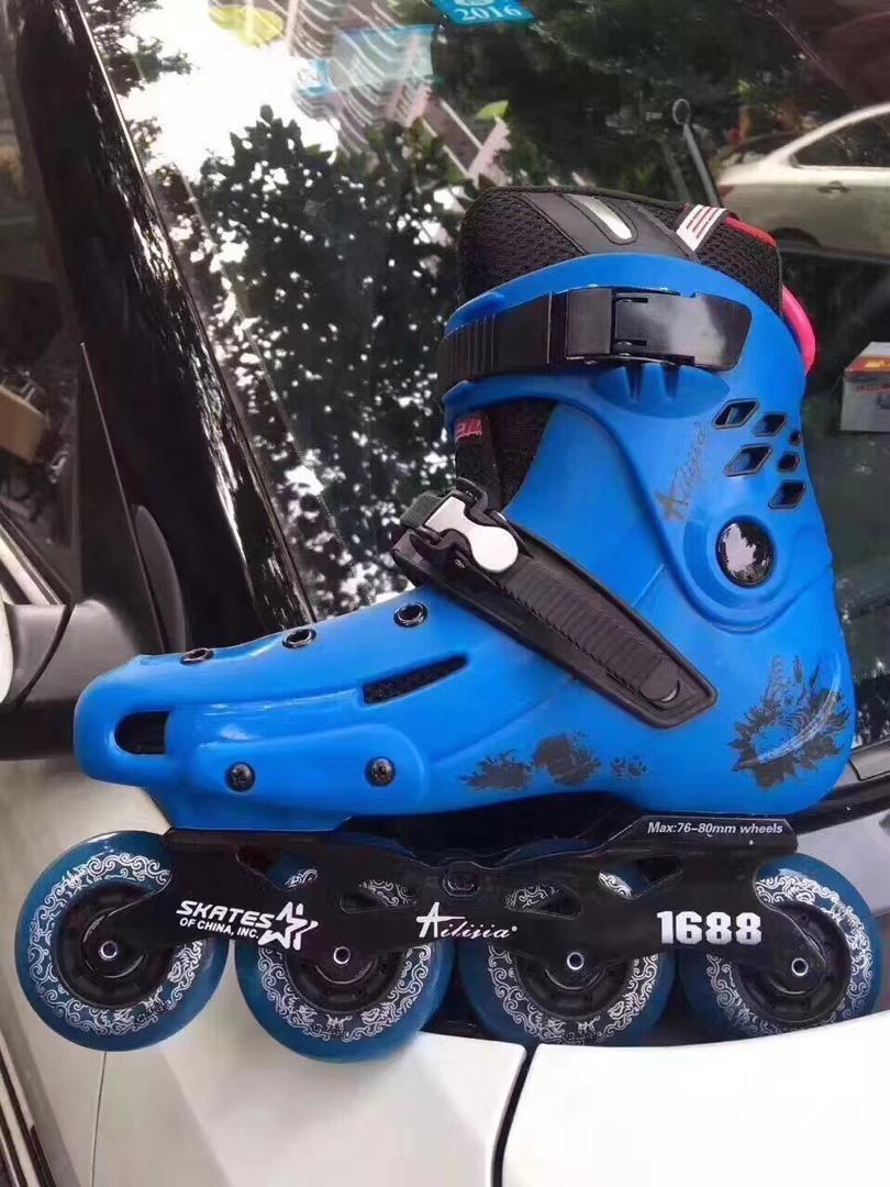 😝 Rollerblade inc. Rollerblade. 20221107