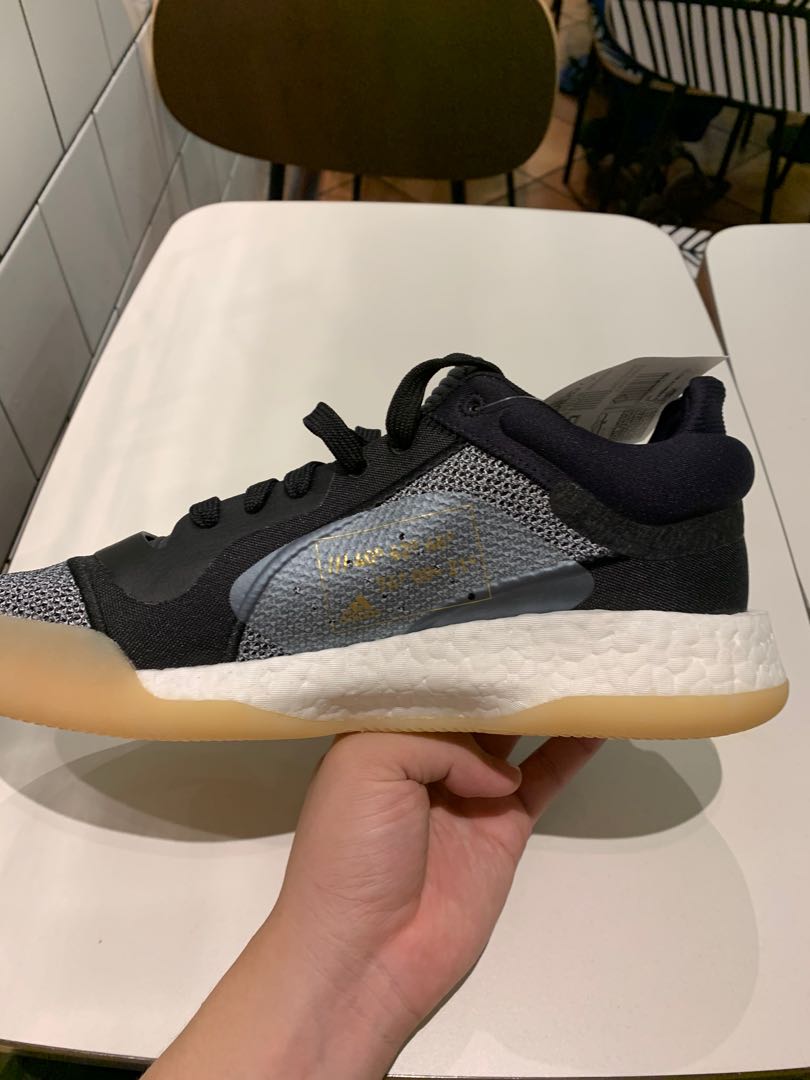 Scarpe marquee deals boost low