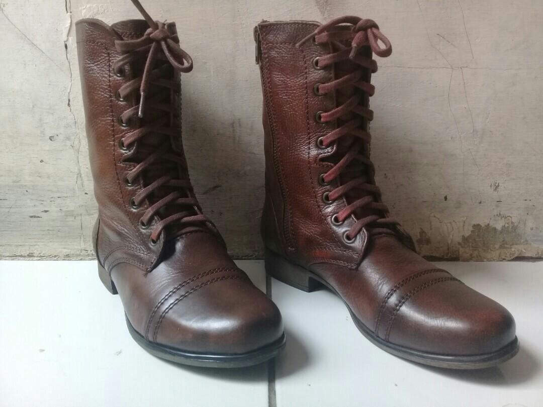 steve madden women's troopa combat boots