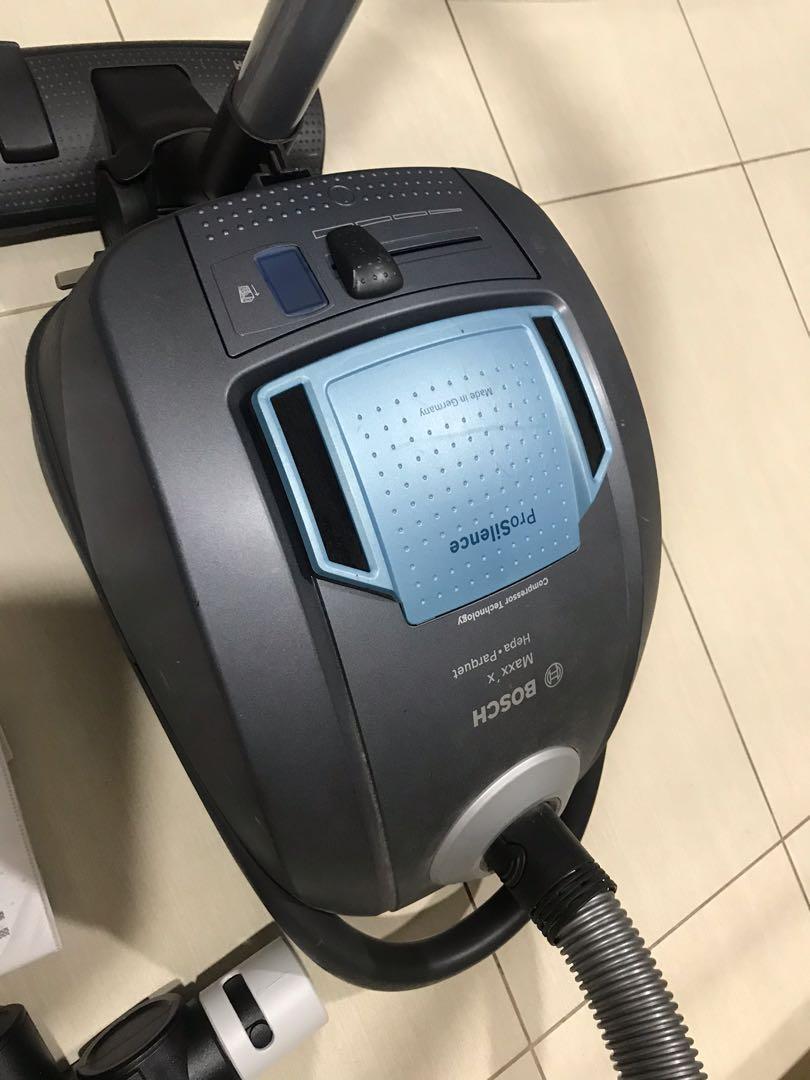 Bosch Vacuum Cleaner Pro Silence, TV & Home Appliances, Vacuum Cleaner