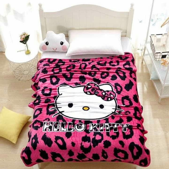Character blanket (Category: Laundry Baskets) located in Quezon City. Submitted by rigelsfashiononline (Listing ID 260947962, Image 3). Description: Character Blanket 📌Micro fiber 📌Queen size 📌Php 500.