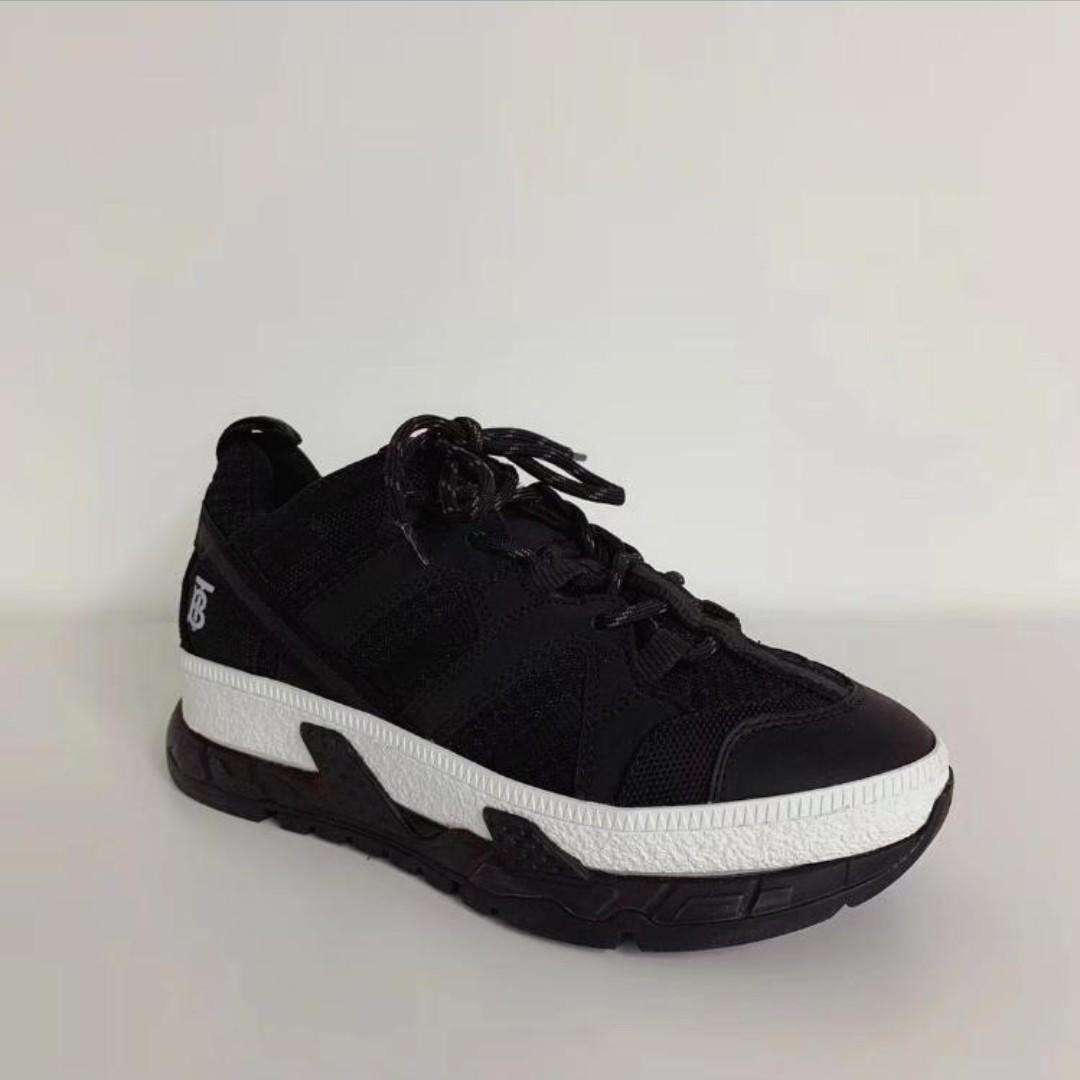 Burberry shoes clearance clearance