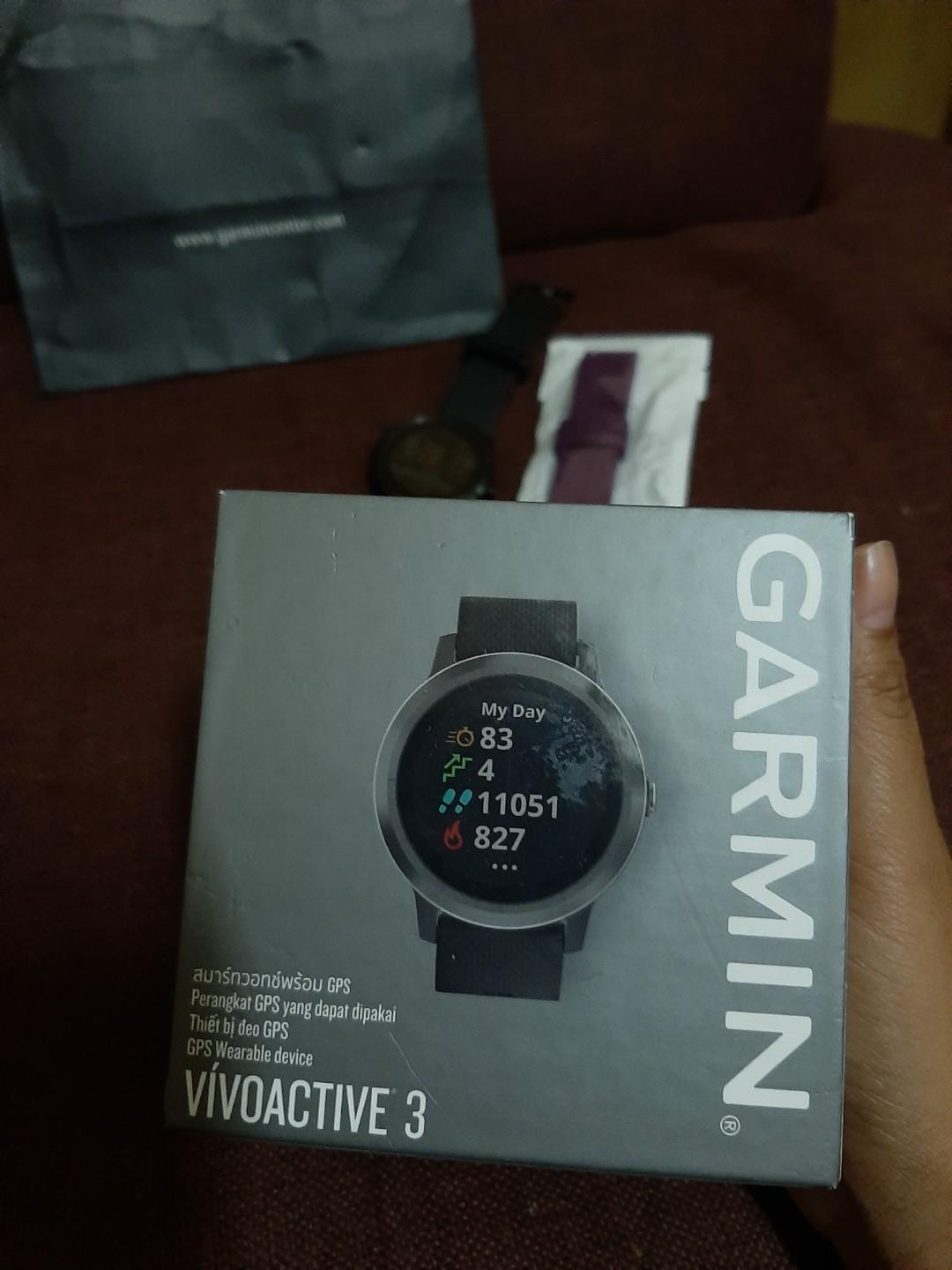 REPRICED Garmin Vivoactive 3 HR Complete with Box and Warranty