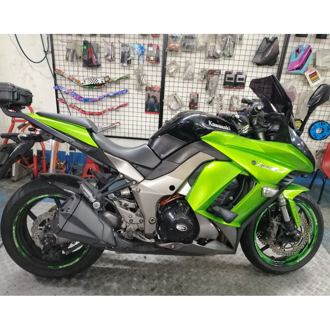 Kawasaki Z1000SX *Spark plug iridium *Liqui Moly Coolant *Liqui Moly