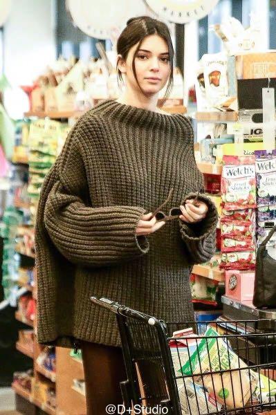 Kendall and kylie turtleneck sweater store