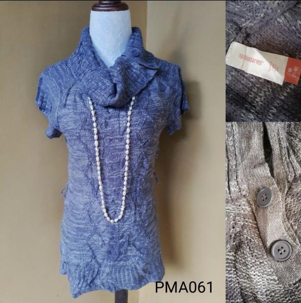 No Boundaries Knitted Turtleneck Top (Category: Coats, Jackets and Outerwear) located in Manila. Submitted by mystuff4less (Listing ID 260869436, Image 1). Description: Preowned No Boundaries Knitted Top With design buttons Size: Medium Perfect for Winter outfit.