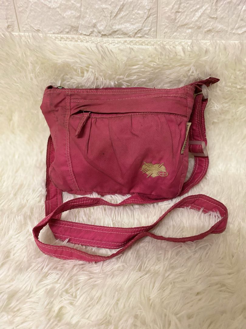Preloved Heartstrings Pink Sling Bag Women s Fashion Bags Wallets Cross body Bags on Carousell