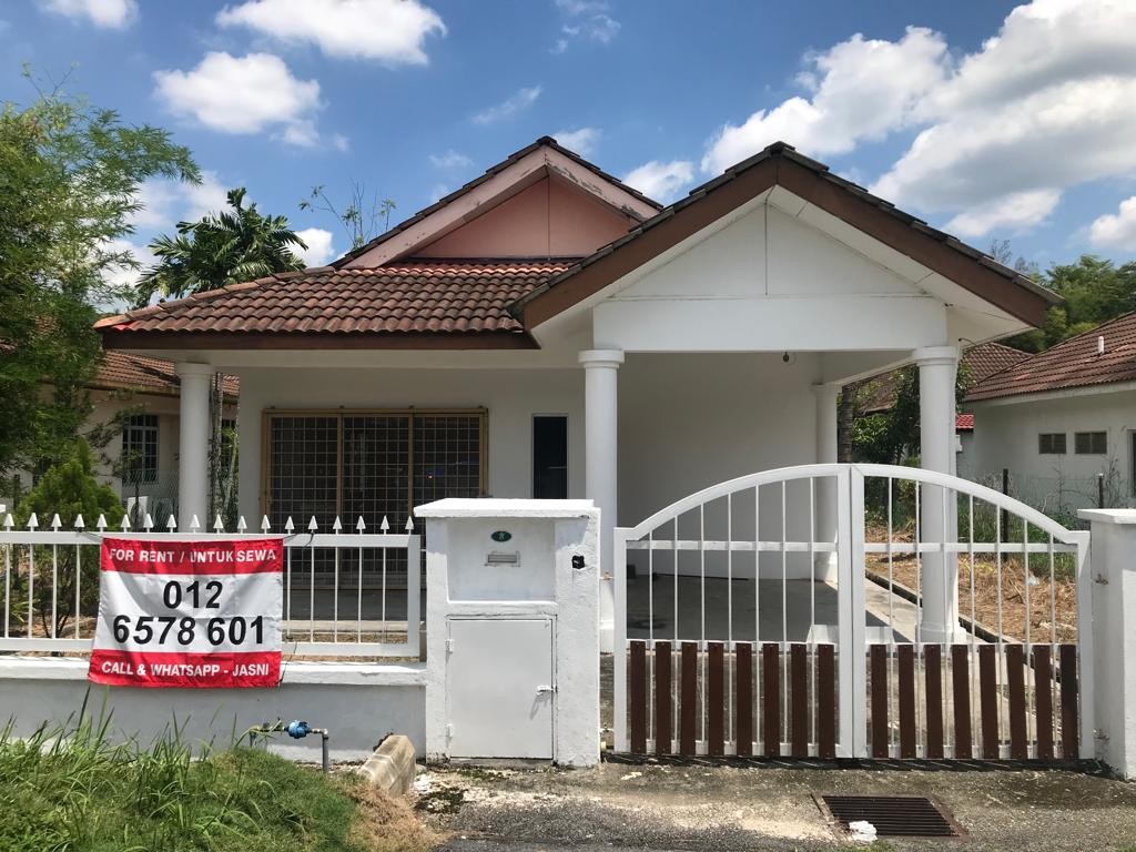 Rumah Untuk Di Sewa / Rumah Sewa Vista Apartment Petaling Jaya Damansara Damai Sungai Buloh