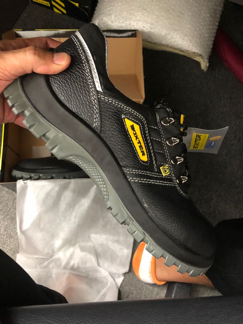 Boxter safety shoes price 2025