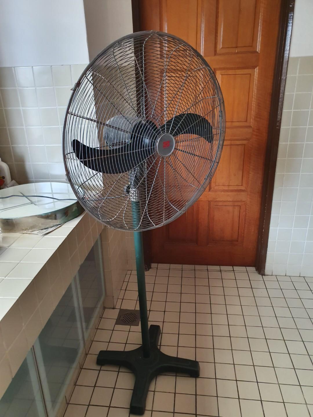 UMS 26" Industrial Stand Fan, TV & Home Appliances, Kitchen Appliances
