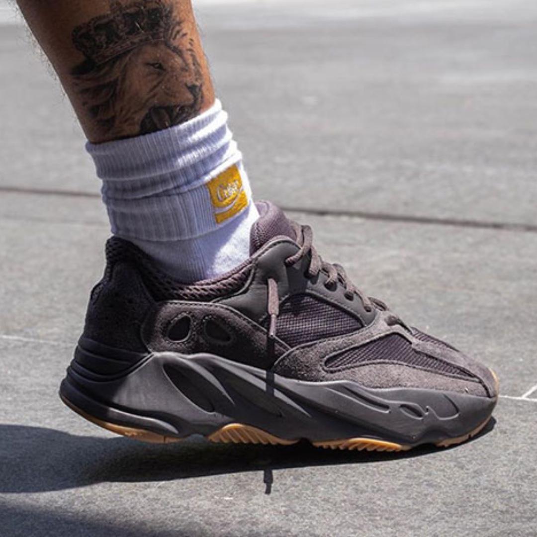 yeezy utility black 700