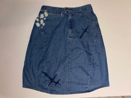 （分類：）位於 。 由 tommy_something 提交（商品編號 260979018，圖片 1）。簡介： 。