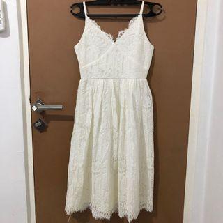 Lace Dress Yuan