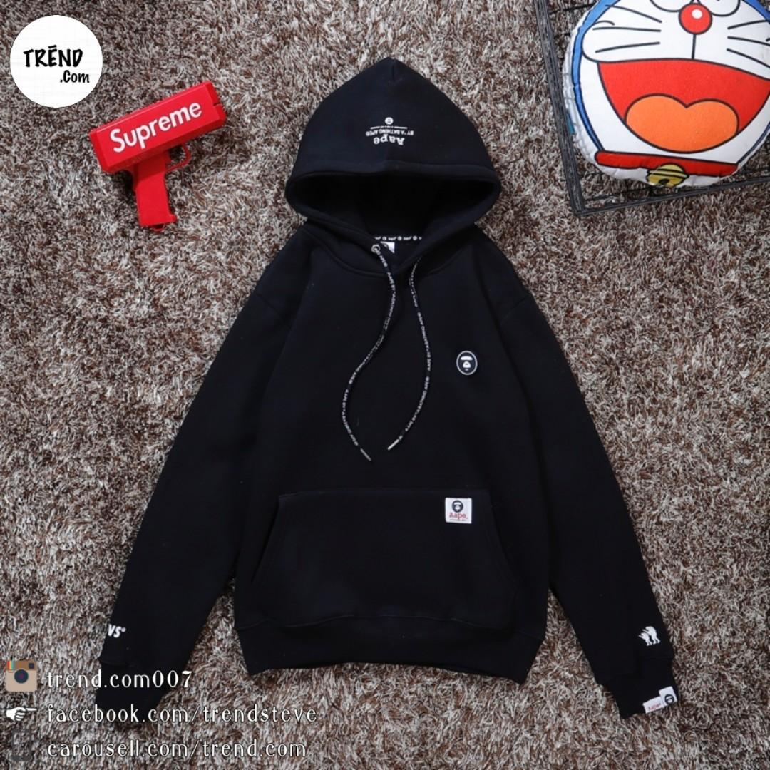 Supreme sweater on sale mens head