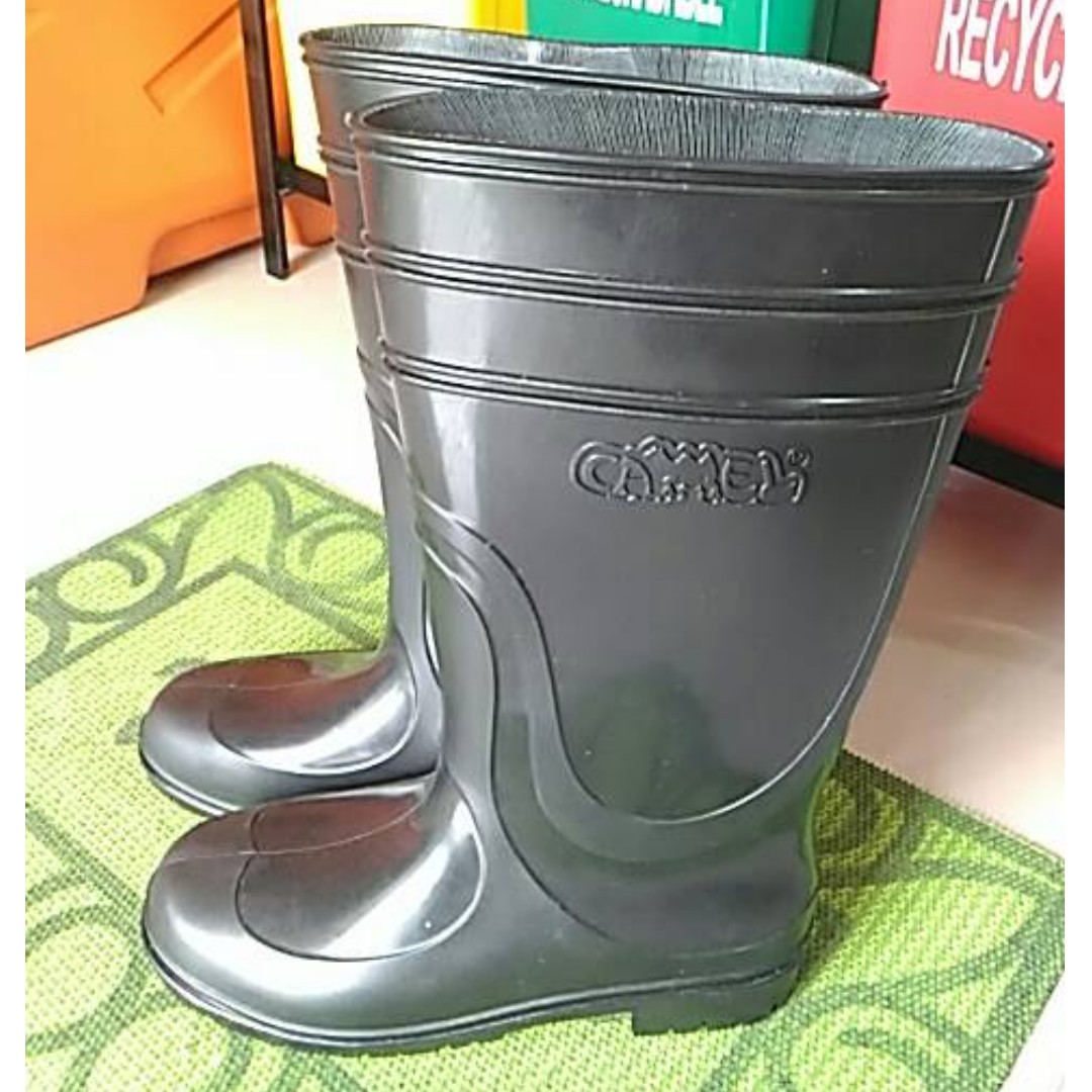 Camel rain sale boots