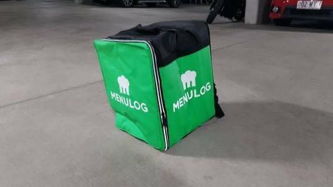 Delivery thermal bag complete set with jacket and helmet Menulog Australia