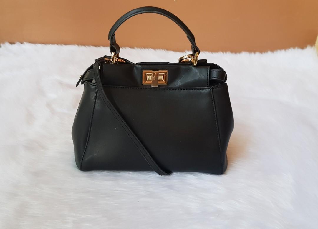 Fendi Pre-owned Mini Peekaboo Two-Way Handbag