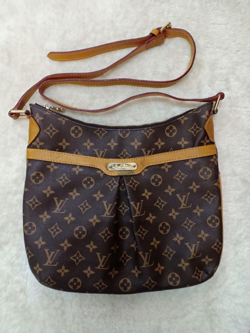 Lv discount bloomsbury monogram