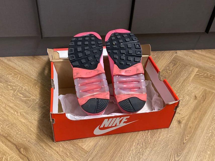 Nike Air Max 180 x CDG Men s Fashion Footwear Sneakers on Carousell