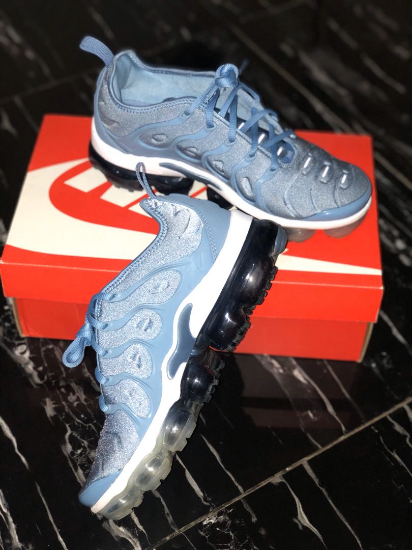 nike air vapormax plus work blue