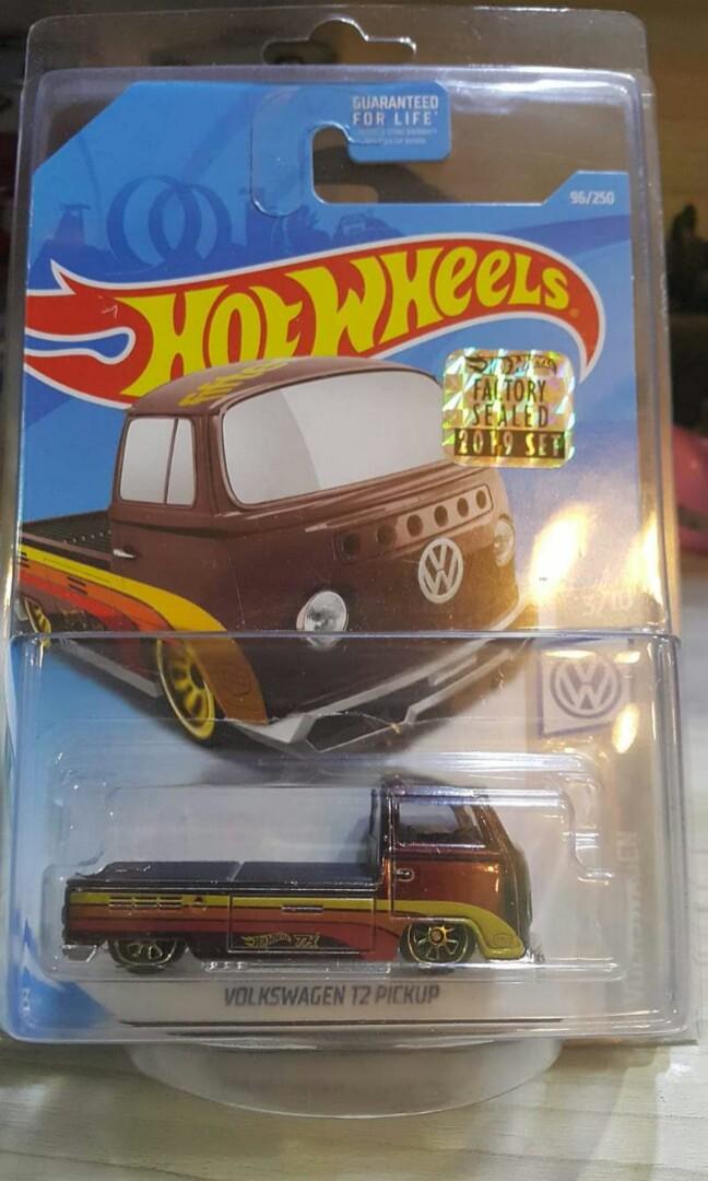 Super Treasure Hunt Volkswagen T2 Pickup Factory Seal Hobbies