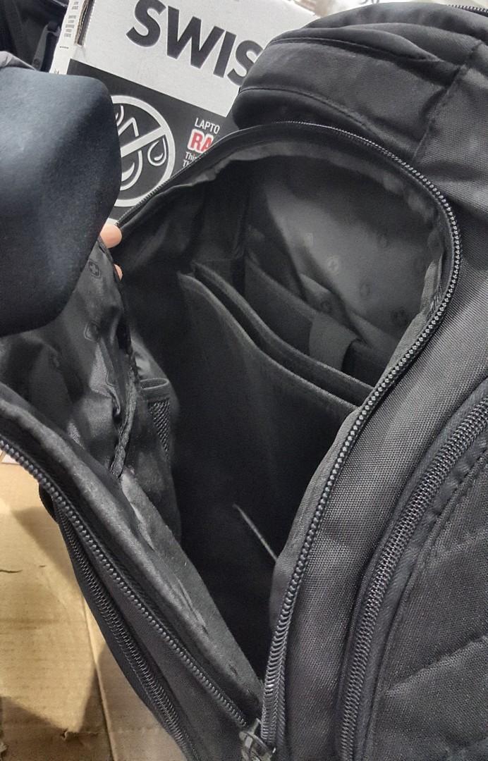SWISS GEAR 功能型商務後背包吉兒好市多COSTCO代購, 他的時尚, 包包與錢包, 背包在旋轉拍賣