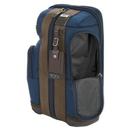 Sling bag tumi saratoga top