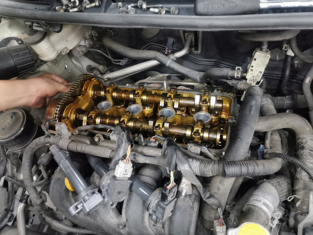 Valve cover gasket oil leak replacement, Car Accessories, Car