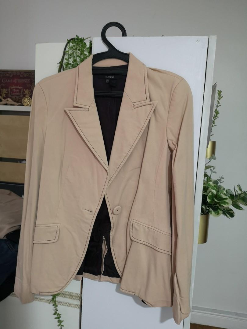 Zara Baby Pink coat (Category: Coats, Jackets and Outerwear) located in Mandaluyong City. Submitted by aimscloset (Listing ID 261077430, Image 1). Description: Rarely used coz I have plenty of coats :) Good buy as it is very nice in actual.