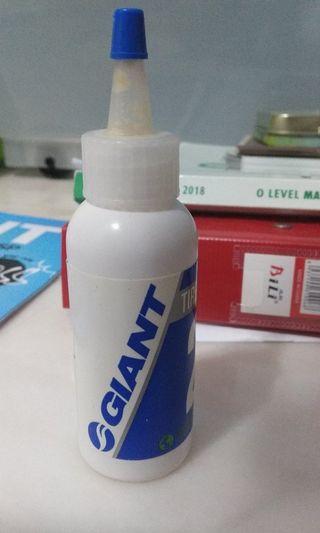 giant tire sealant