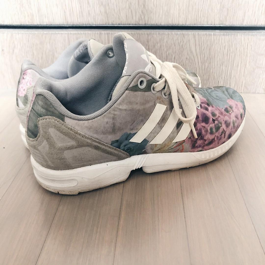 Adidas zx hot sale flux grey floral