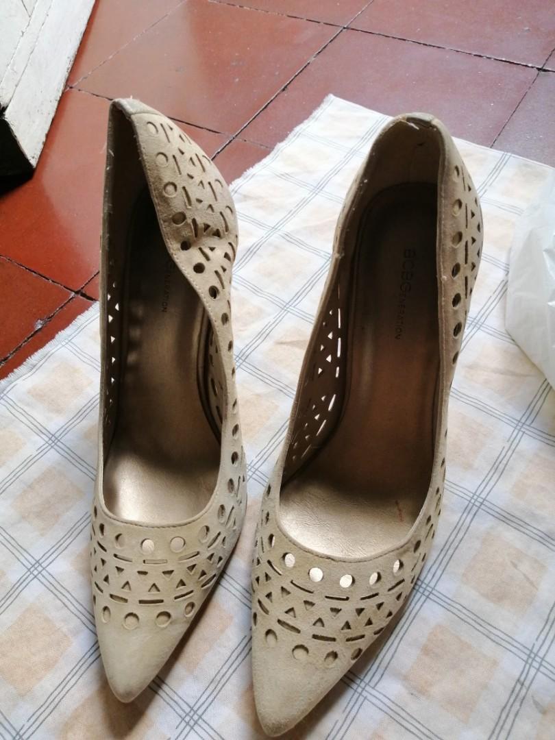 BCBG Beige Heels (Category: Heels) located in Makati City. Submitted by nnn28 (Listing ID 261235210, Image 2). Description: .