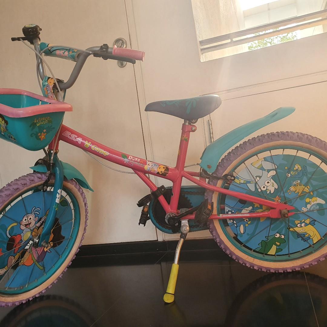 Beautiful BSA DORA kids bike bicycle 18 inches Sports Equipment