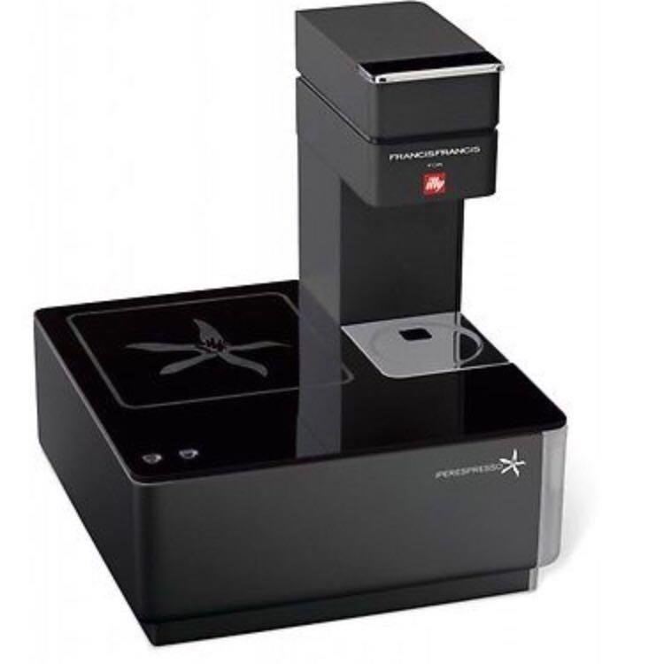 [BNIB] Francis Francis illy Y1.1 Touch IPSO Coffee Machine in Limited