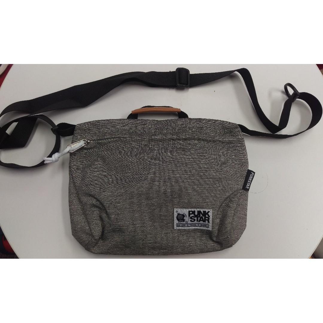 punk star sling bag