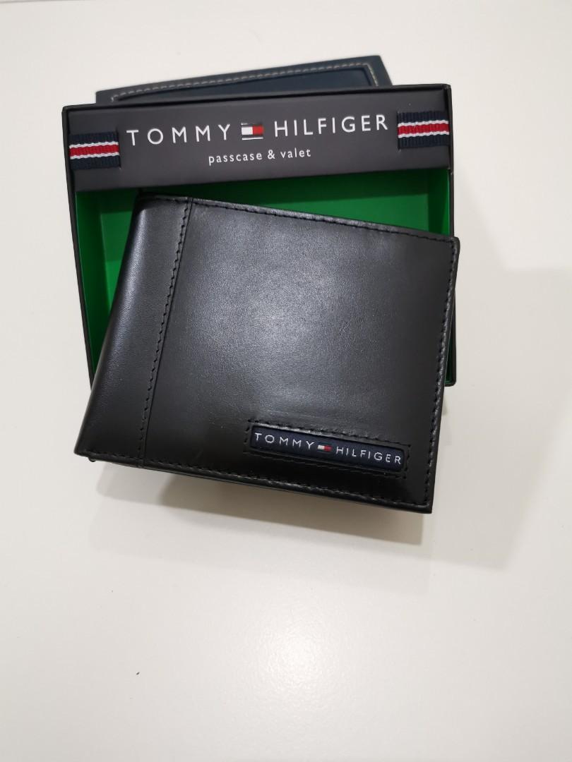 tommy hilfiger wallet box