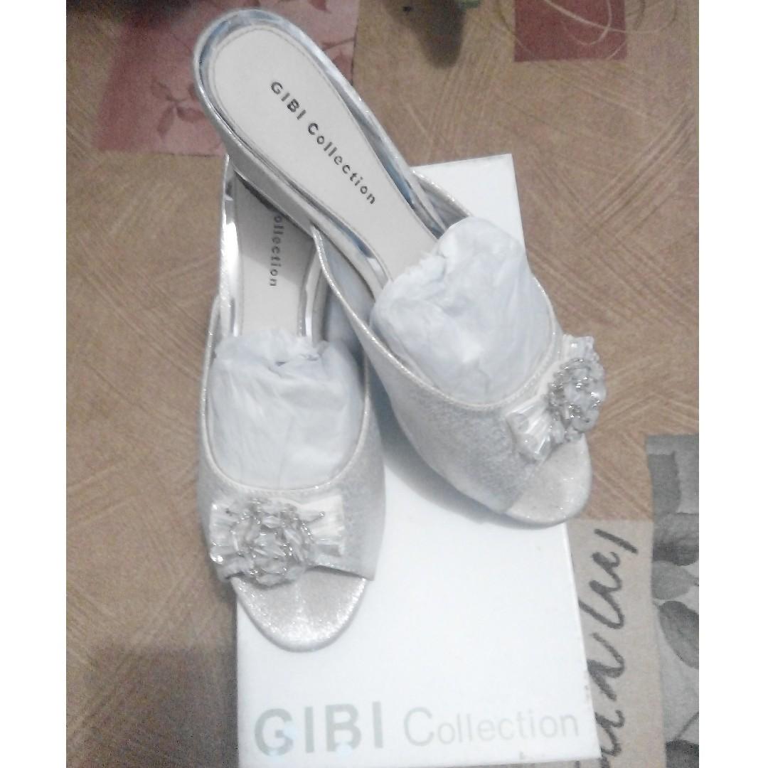 Gibi wedge sandals online
