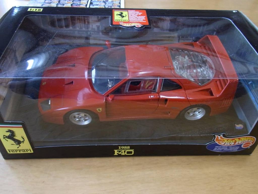 HOT WHEELS Ferrari 1 18 F40 1988 RED car toy Hobbies Toys Toys