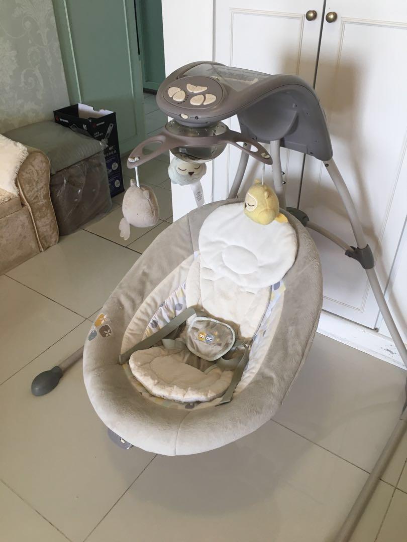 ingenuity swing flashing lights