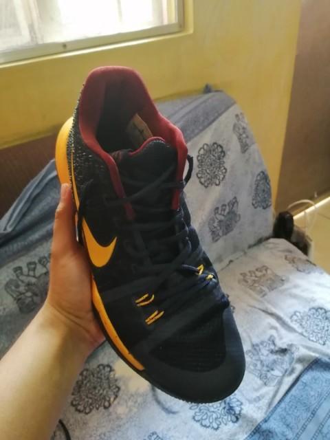 kyrie 3 cavs