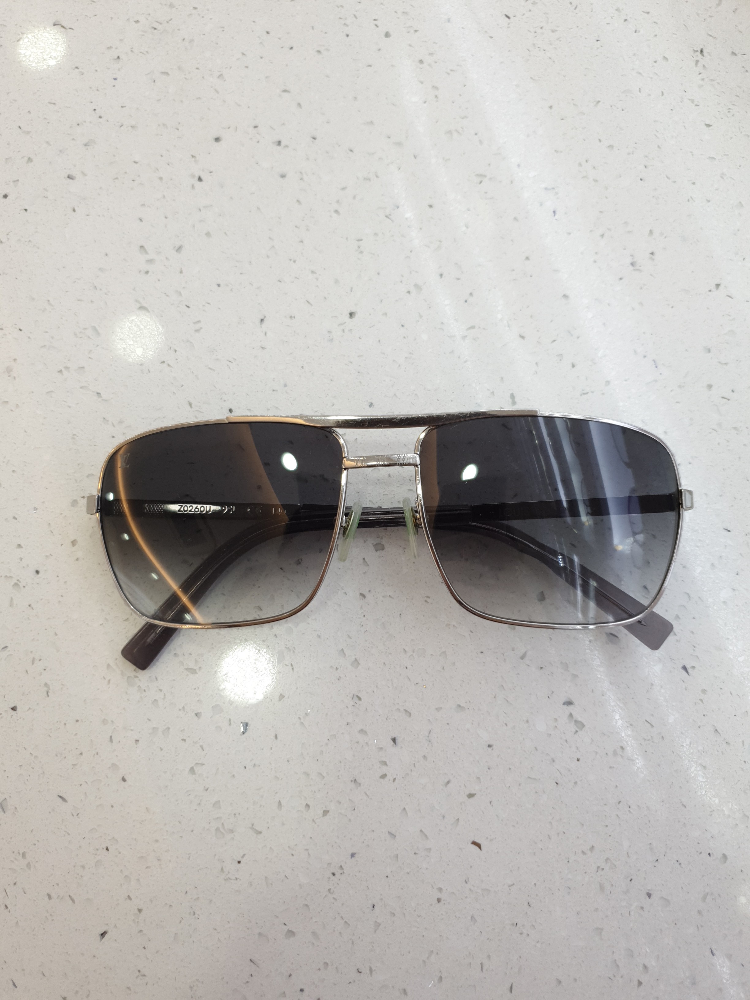 LOUIS VUITTON Attitude Sunglasses Z0260U Silver 1129500